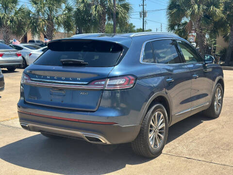 2019 Lincoln Nautilus Select