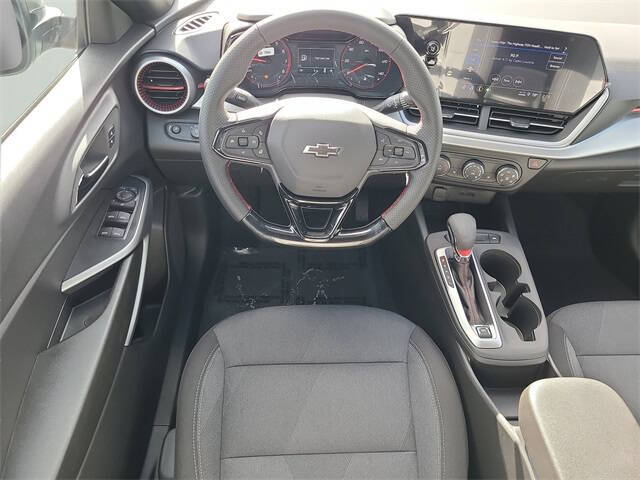 2026 Chevrolet Trax RS