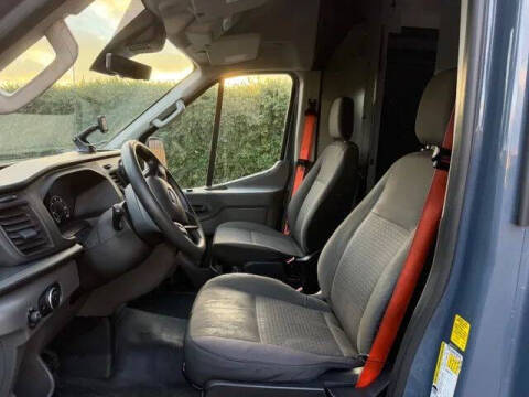 2020 Ford Transit 250