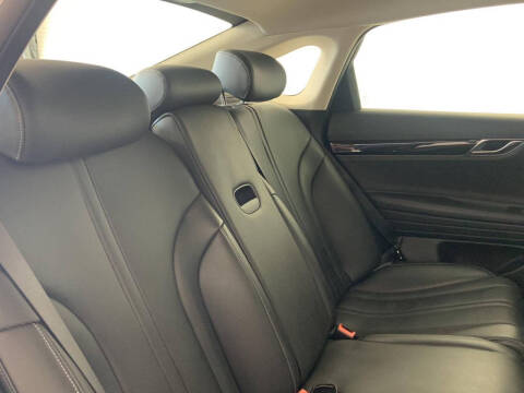 2023 Genesis G80