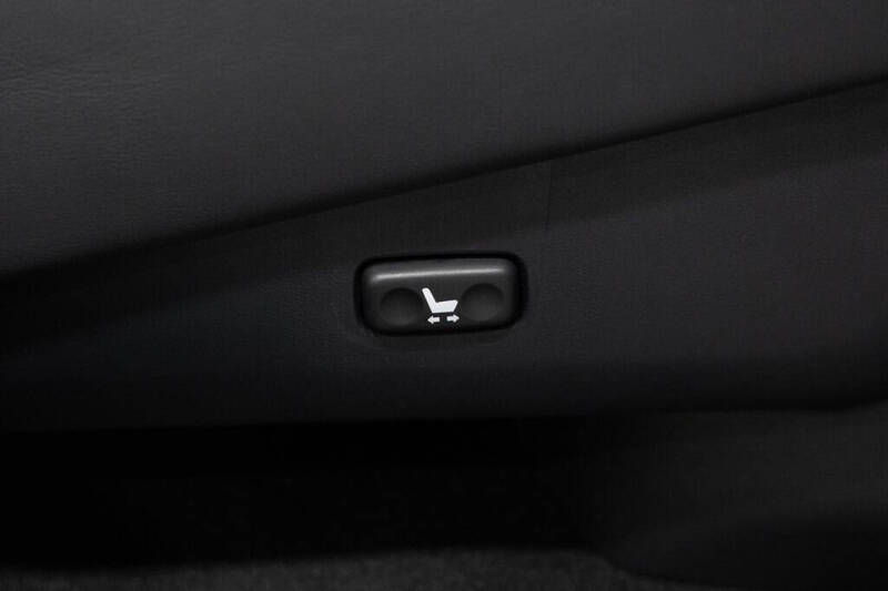 2021 Lexus LX 570 Three-Row