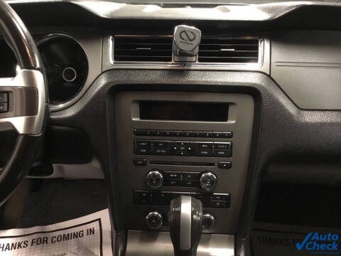 2014 Ford Mustang V6