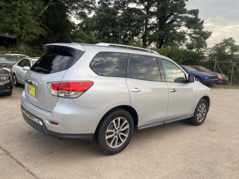 2015 Nissan Pathfinder SV