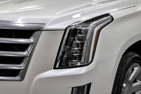 2020 Cadillac Escalade Luxury