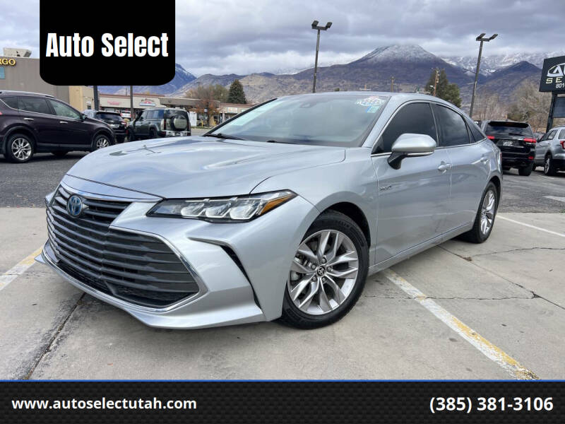 2021 Toyota Avalon Hybrid XLE