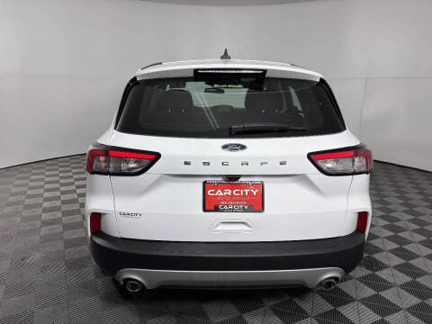 2022 Ford Escape S