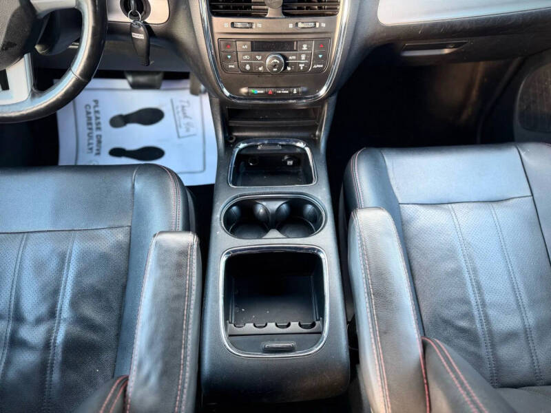 2017 Dodge Grand Caravan GT