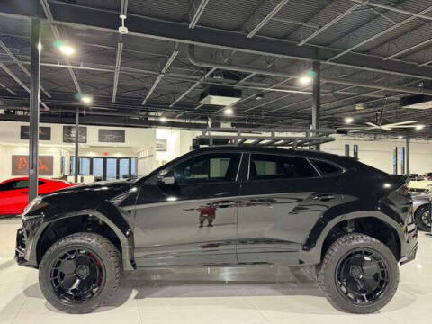 2022 Lamborghini Urus