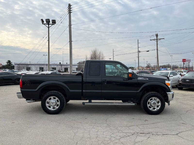 2015 Ford F-250 Super Duty Lariat photo 6