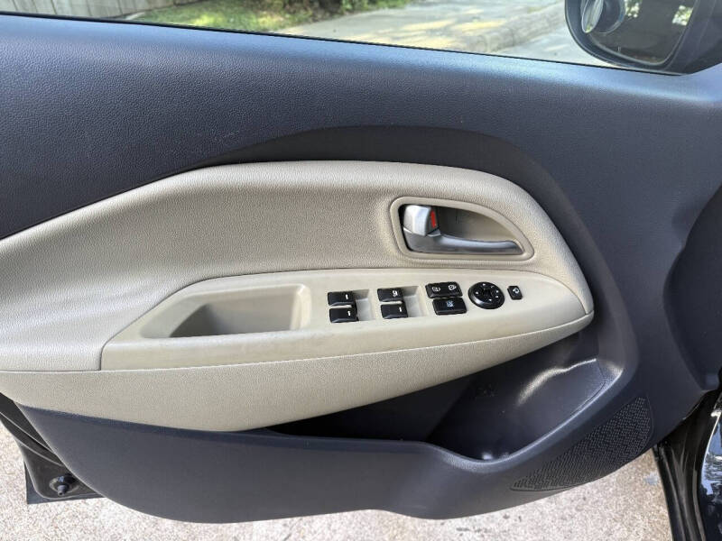 2015 Kia Rio 5-Door EX