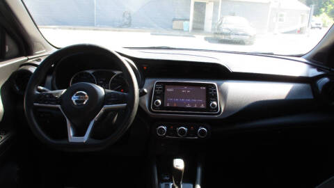 2020 Nissan Kicks S