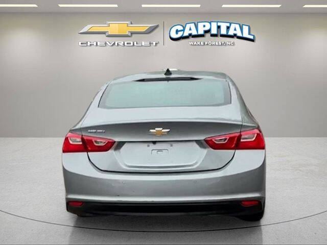 2025 Chevrolet Malibu LS