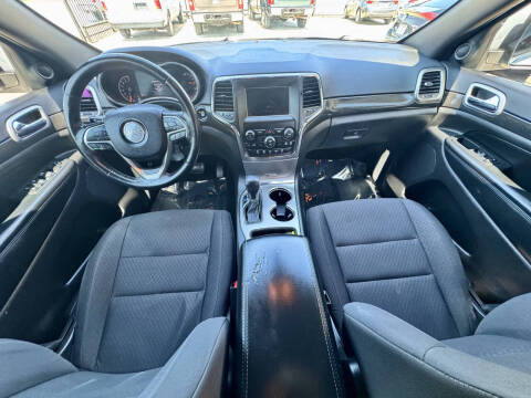 2018 Jeep Grand Cherokee Laredo