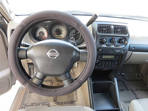 2004 Nissan Frontier XE