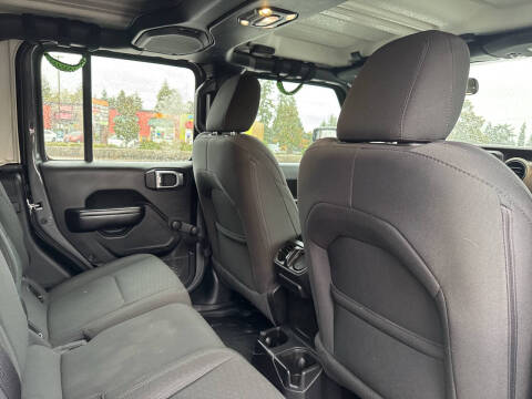 2020 Jeep Gladiator Sport