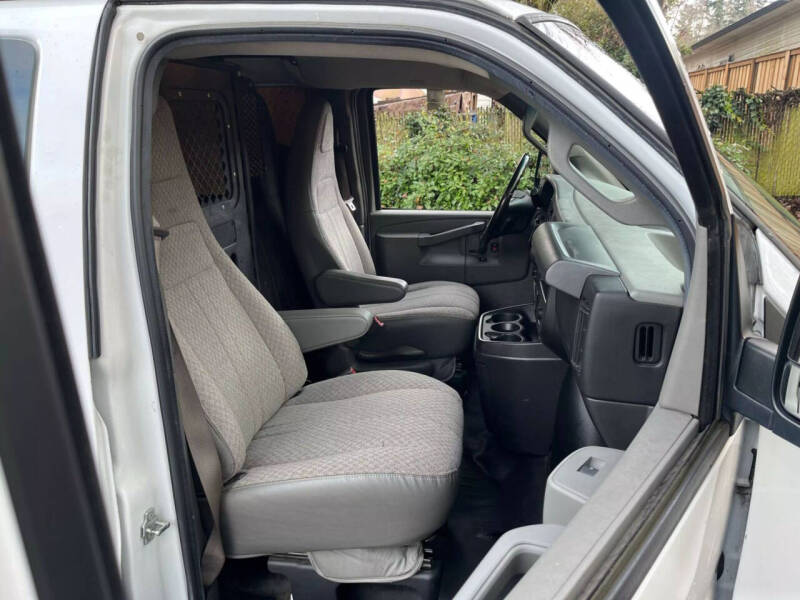 2018 GMC Savana 2500