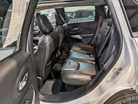 2017 Jeep Cherokee Overland