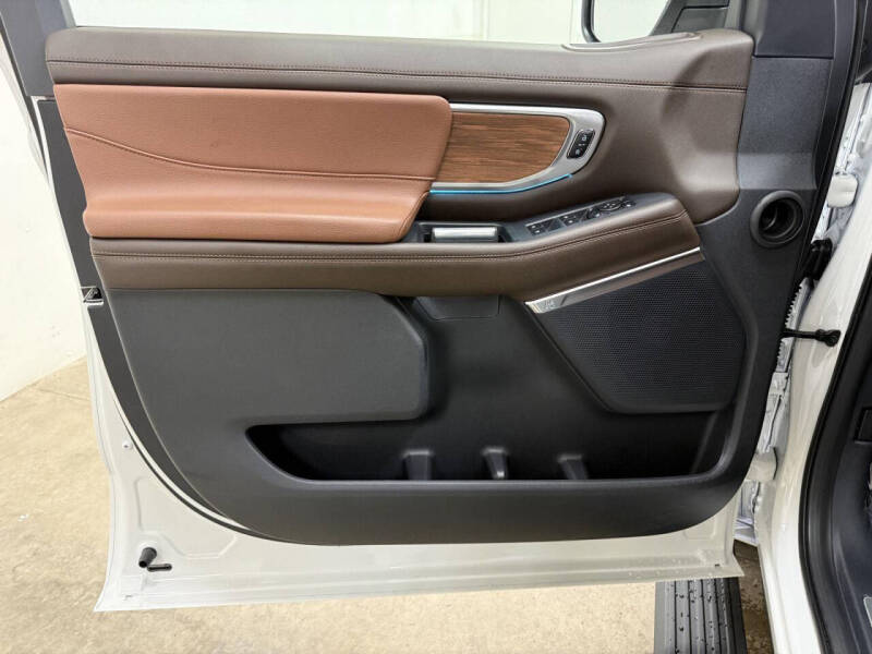 2027 Ford Expedition MAX King Ranch