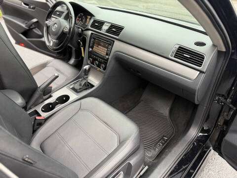 2014 Volkswagen Passat 2.0L TDI SE