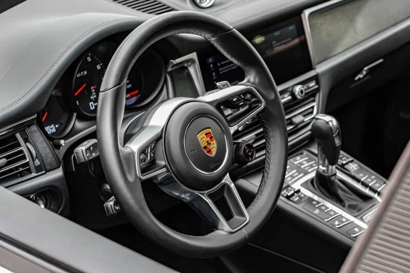 2021 Porsche Macan GTS