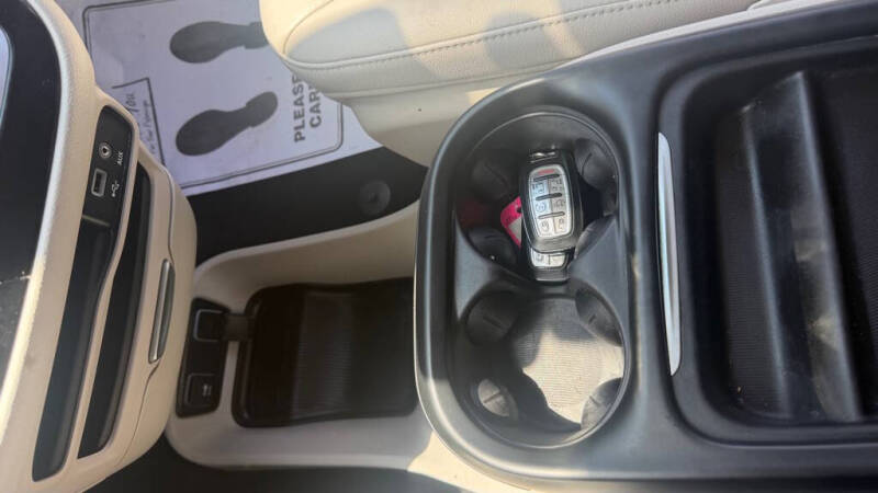 2020 Chrysler Pacifica Touring L