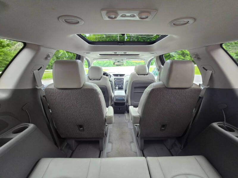 2017 Chevrolet Traverse LT