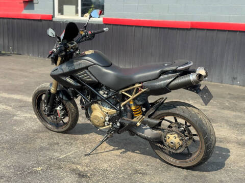 2008 Ducati Hypermotard 1100CC