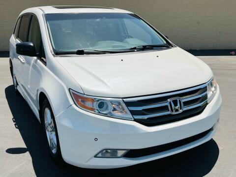 2012 Honda Odyssey for sale at Auto Zoom 916 in Los Angeles CA