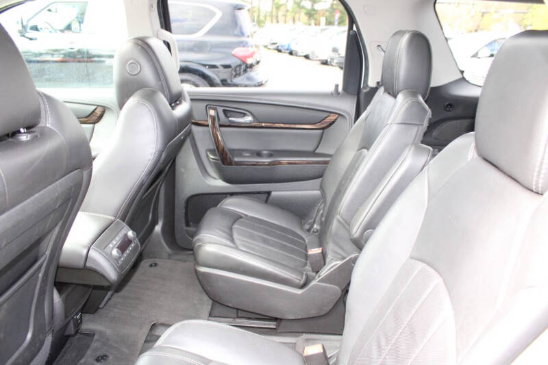 2016 GMC Acadia Denali