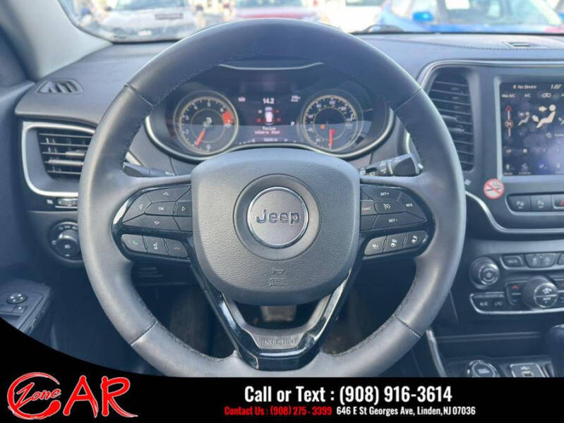 2023 Jeep Cherokee Altitude Lux