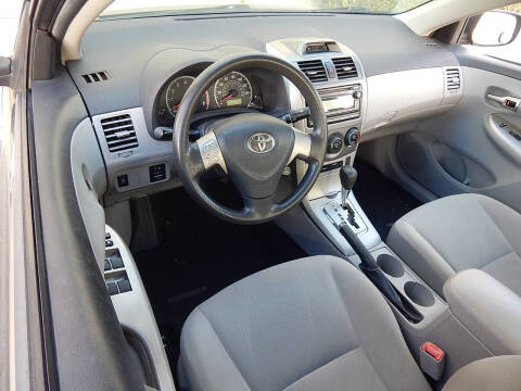 2012 Toyota Corolla LE