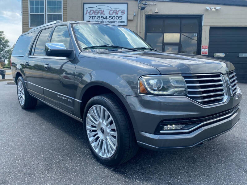 2016 Lincoln Navigator Reserve's photo