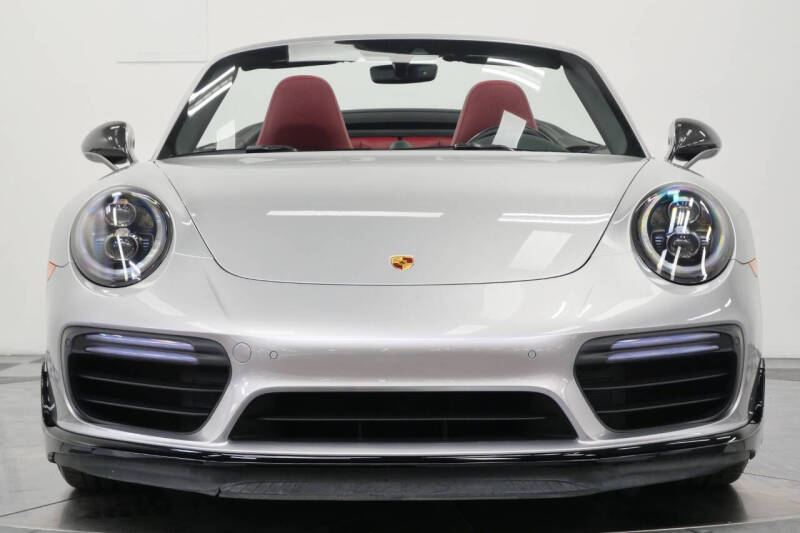 2019 Porsche 911 Turbo S