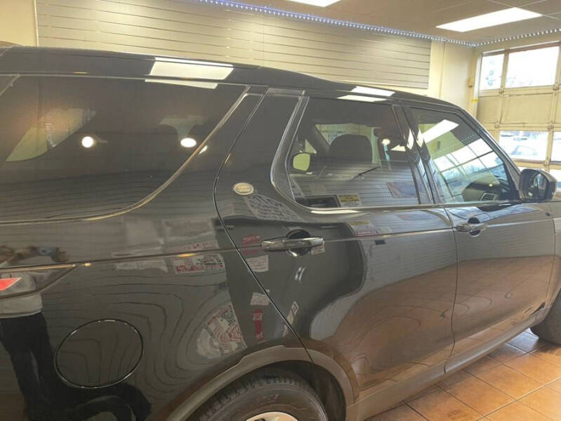 2018 Land Rover Discovery SE