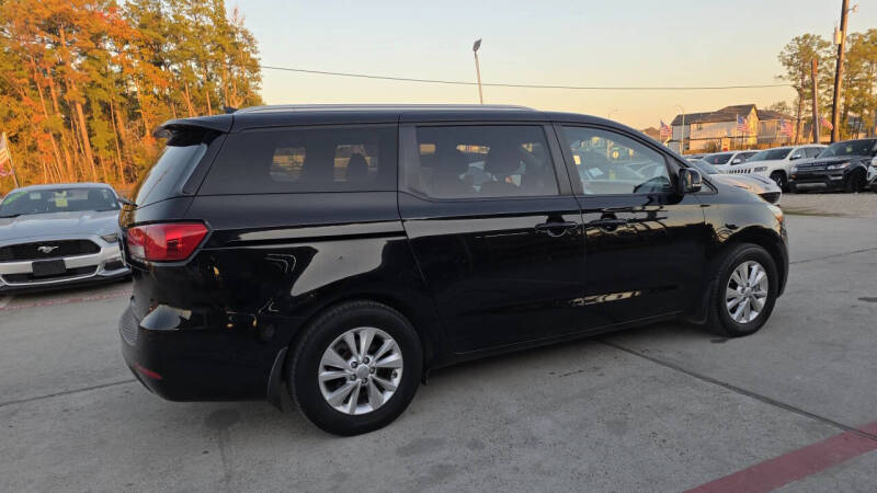 2015 Kia Sedona LX