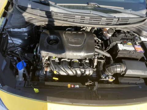 2019 Kia Rio 5-Door S