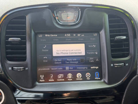 2016 Chrysler 300 S