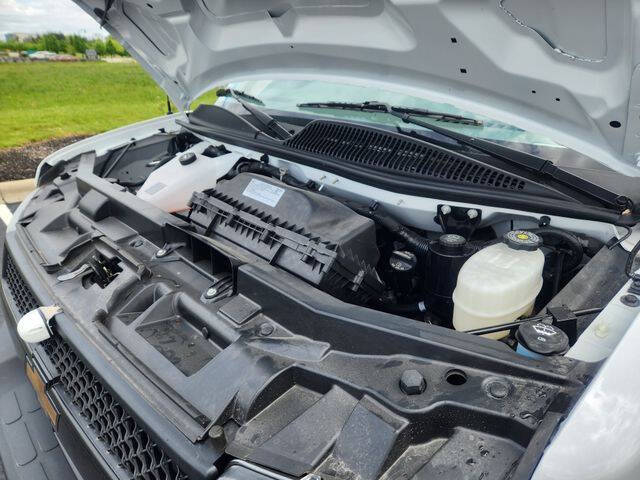 2024 Chevrolet Express 3500