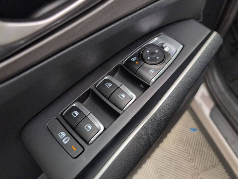 2025 Kia Sorento X-Line EX