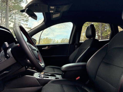 2024 Ford Escape ST-Line Select