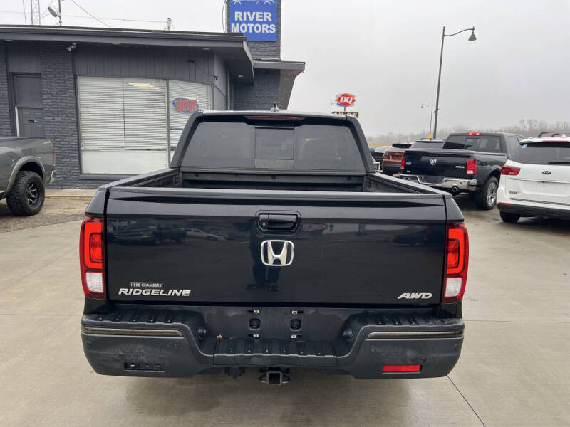 2017 Honda Ridgeline Black Edition