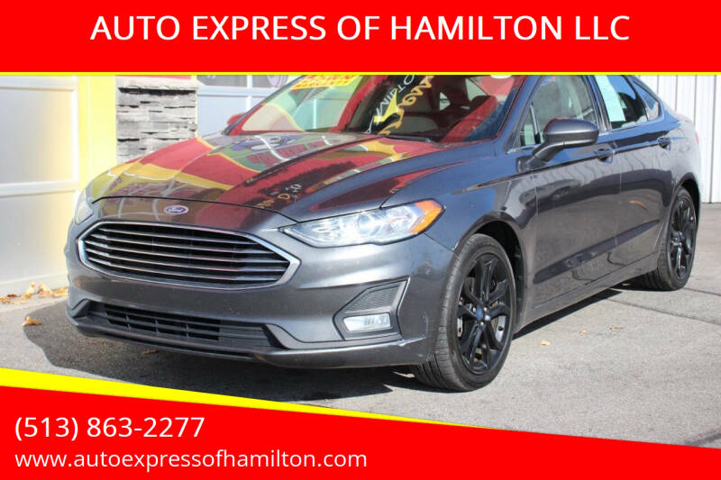 2019 Ford Fusion SE's photo