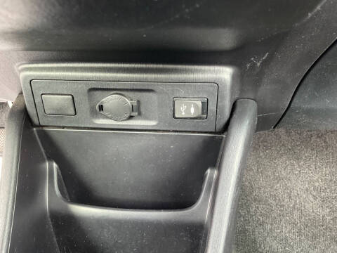 2015 Toyota Prius v Two