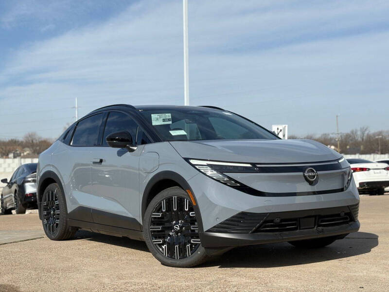 2026 Nissan LEAF Platinum+