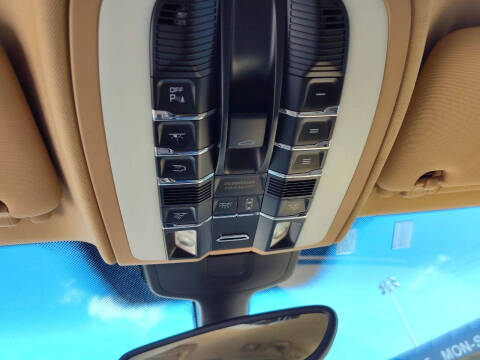 2011 Porsche Cayenne S Hybrid