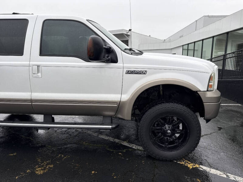 2005 Ford Excursion Eddie Bauer
