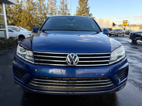 2017 Volkswagen Touareg V6 Wolfsburg