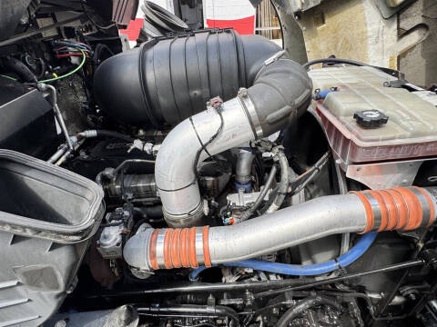 2014 Kenworth T4 Series