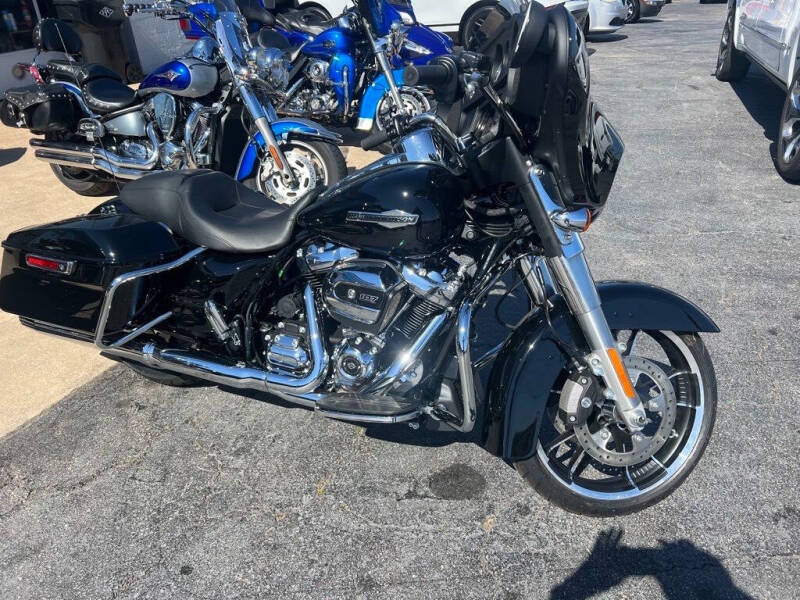 2022 Harley-Davidson Street Glide for sale at Brian Jones Motorsports Inc in Danville VA