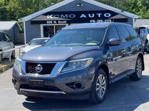 2013 Nissan Pathfinder for sale at KCMO Automotive in Belton MO